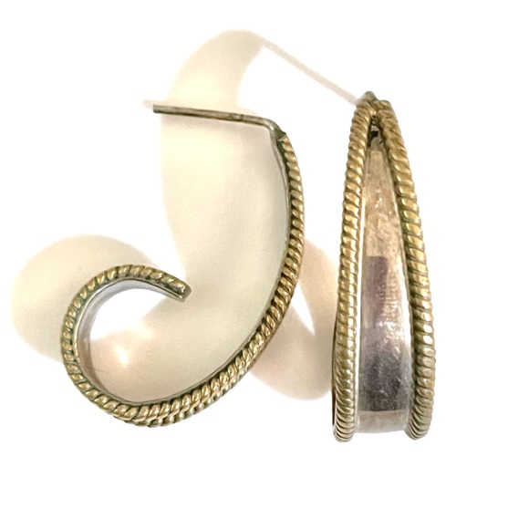 Signed, Taxco Vintage Sterling Silver Gold Wash Braid Accent Post Back Earrings - Picture 1 of 6